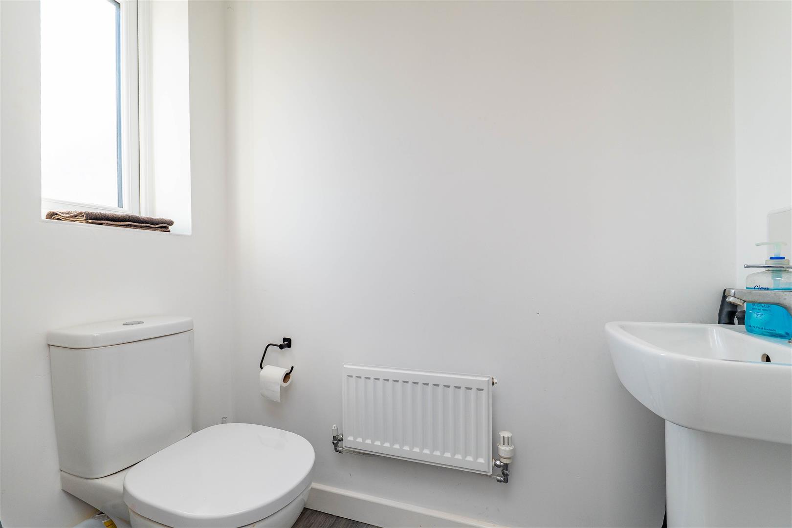 3 bed property in Brick Kiln Way, Preston